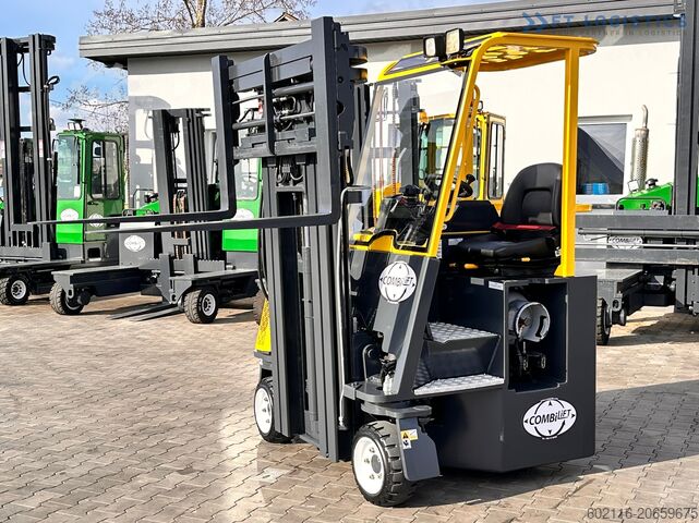 4-suuntainen haarukkatrukki Combilift C3000CB / GAS / TRIPLEX / 4900MM / 4807H