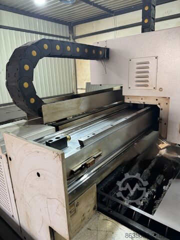 Lazerio pjovimo staklės XT Laser XTC-F1530H