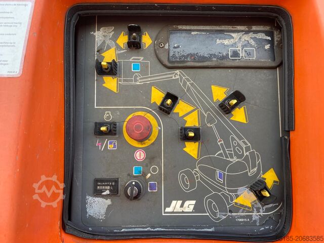 Teleskop-Arbeitsbühne JLG 660SJ