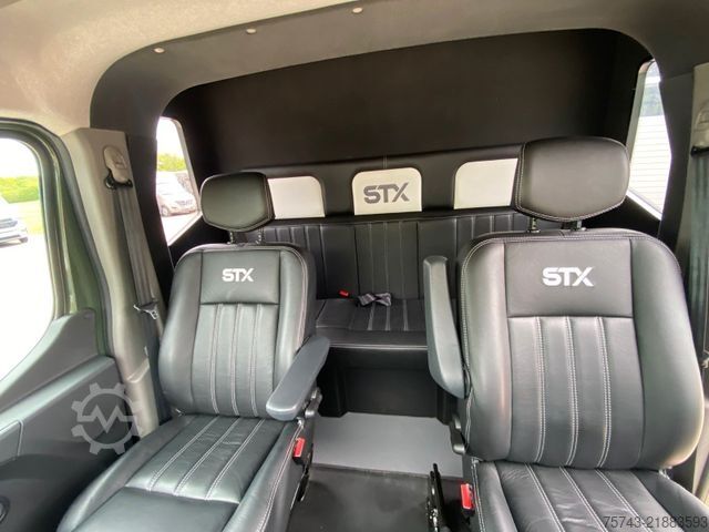 Phương tiện chở gia súc RENAULT Master STX 5 Sitzer Haras ex. Lang Automatik