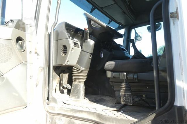 Tippbil MERCEDES-BENZ Actros 4141 8x6 4 Achs Muldenkipper Meiller 17m³