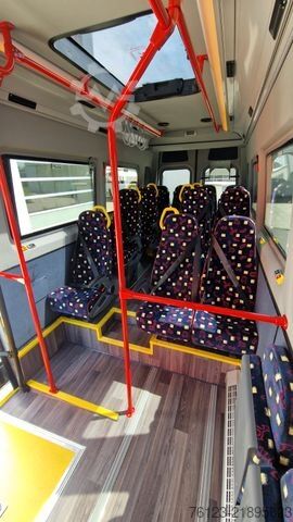 Minibuss MERCEDES-BENZ 517 / 515 Frontniederflur mit  GSR 3 Systeme