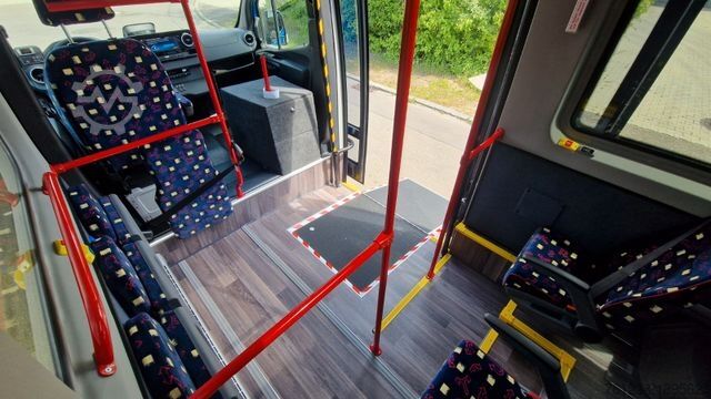 Minibuss MERCEDES-BENZ 517 / 515 Frontniederflur mit  GSR 3 Systeme