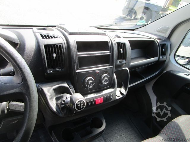 Furgoneta de caja alta PEUGEOT Boxer 2.2L *165PS+L3 H2+Maxi+KLIMA+Mod.2022*