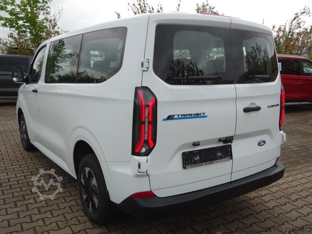 Κλειστό βαν FORD e-Transit Custom L1 Kombi 9Sitz LED 2xKlima GRA