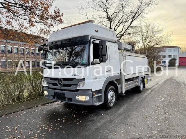 Platforma de ridicare Mercedes-Benz Atego 1226/Versalift 14mtr/Klima/Eu5EEV