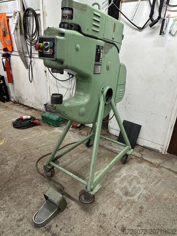 Sheet metal former Eckold KF320