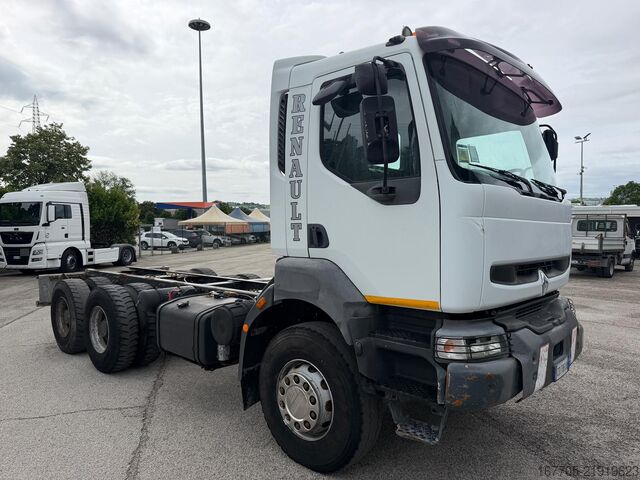 șasiu de camion Renault 33DVC2 420