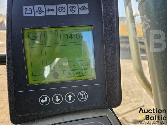 Grävmaskin med larvband Liebherr R 900 C Litronic