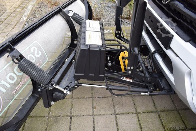 Furgons VOLKSWAGEN Amarok DC Aut. 4Mo. *Schneeschild + Streugerät*