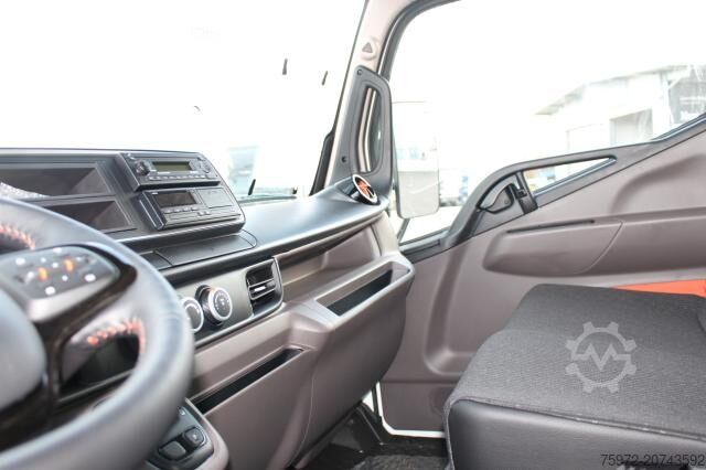 Chassis intercambiável Mitsubishi eCanter 4C15E