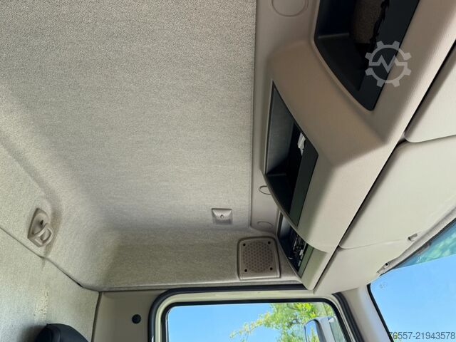 Valigia DAF LF 210 LF 210.12 EURO6. 11-2022