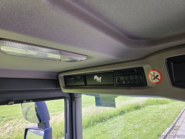 Pëlhurë gomuar rrëshqitëse SCANIA P250 19.5T AIRCO LIFT