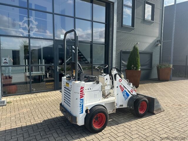 Iekrāvējs Knikmops 100