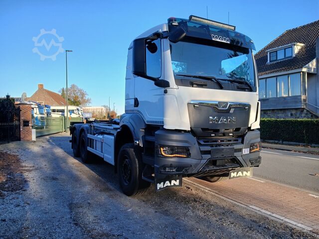 GÁMAKERFI MAN TGS 33.510  6X4