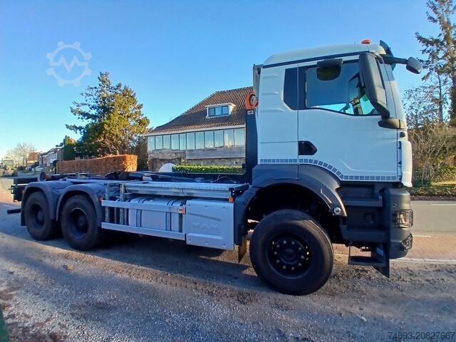 GÁMAKERFI MAN TGS 33.510  6X4