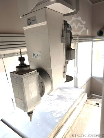 Universal-Bearbeitungszentrum LE CRENEAU INDUSTRIEL DTM-60B