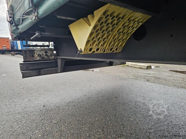 Vorhang seitlich KÖGEL SN 24 -SLIDING ROOF- COIL - SAF DISC.