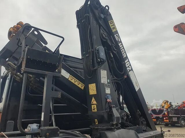 Camion-grue Mercedes-Benz Atego 1928
