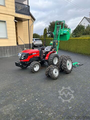 Traktor mit Heckstapler + Bodenfräse Fieldtrac 918 D