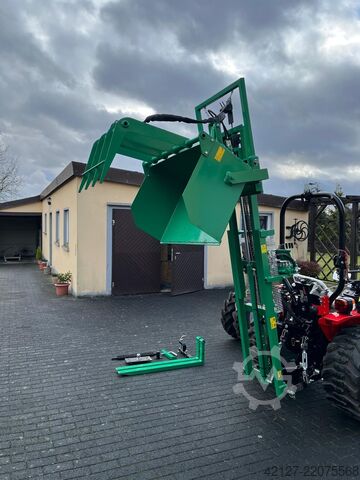 Traktor mit Heckstapler + Bodenfräse Fieldtrac 918 D