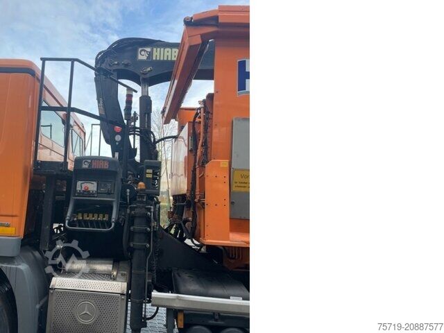 Camion à ordures Mercedes-Benz 2541 8x2 Actros HN-Schörling/Hiab Kran/Altglas