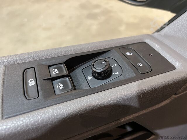 Van panel Volkswagen Transporter 2.0 TDI L1H1 150 PK Automaat / Airc...