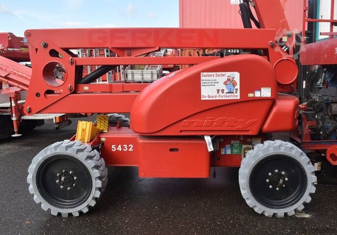 Plate-forme de travail télescopique articulée Niftylift BS2191-HR21