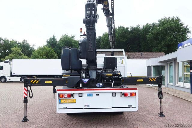 Crane Mercedes-Benz Antos 2830 Kraanwagen open Laadbak Fassi F295 +...