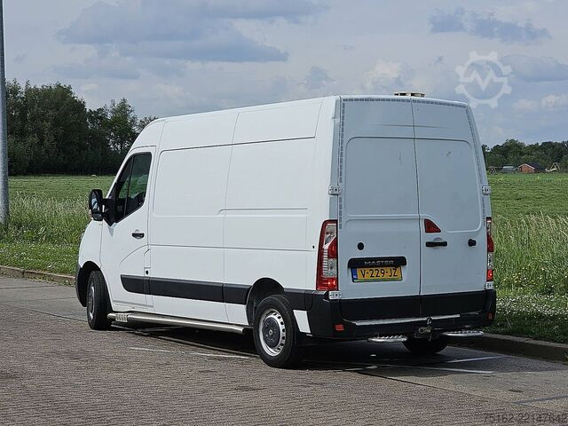Karavan z visoko streho RENAULT MASTER 2.3 L2H2 Navi Trekhaak!