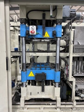 Plastik işleme makinesi WM Thermoforming FC780E