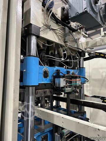 Plastik işleme makinesi WM Thermoforming FC780E