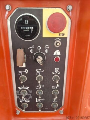 व्यक्त दूरबीन कार्य मंच Genie Z-30/20N RJ