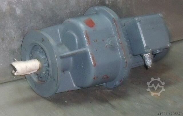 Geared motor 0.37 kW 103 rpm BAUER G12-20/OK