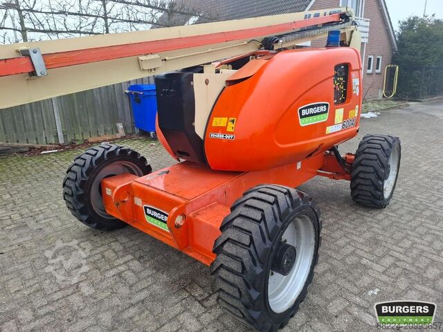 Plataforma de trabajo telescópica articulada JLG 600AJ