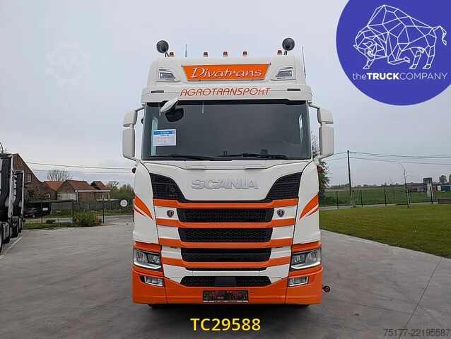 मानक SZM Scania R 450