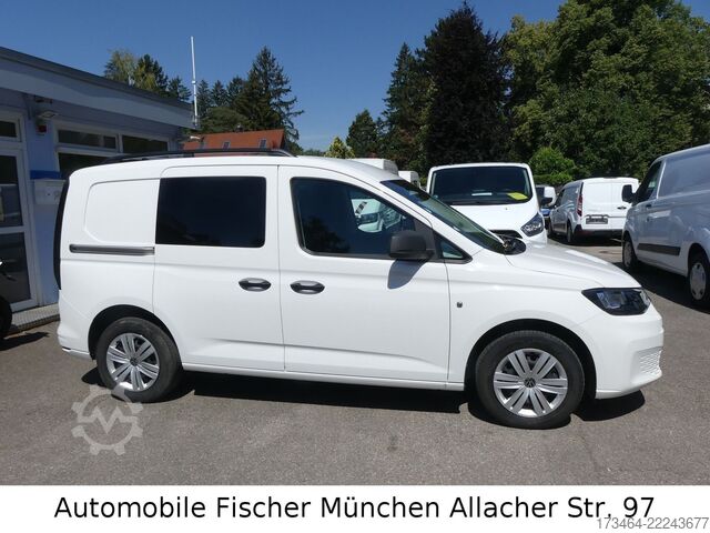 Furgão de painéis VOLKSWAGEN Caddy Cargo  4M*AHK*SHZ*Standheiz.*ALUCA*