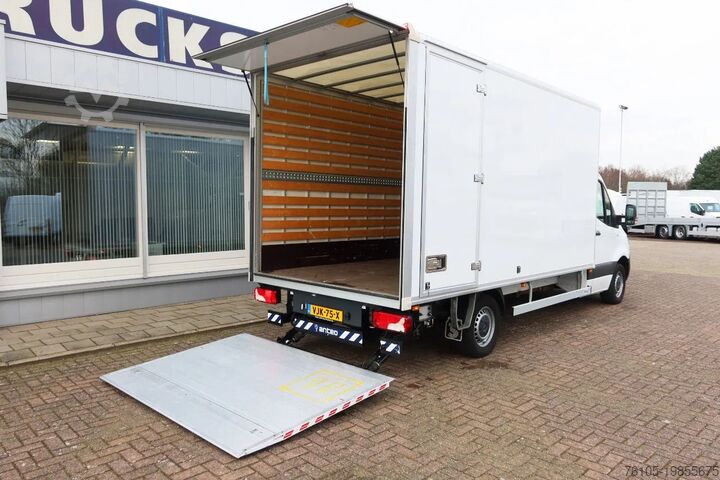 Resväska Mercedes-Benz Sprinter 316 CDI  Bak + Klep 800 KG Automaat