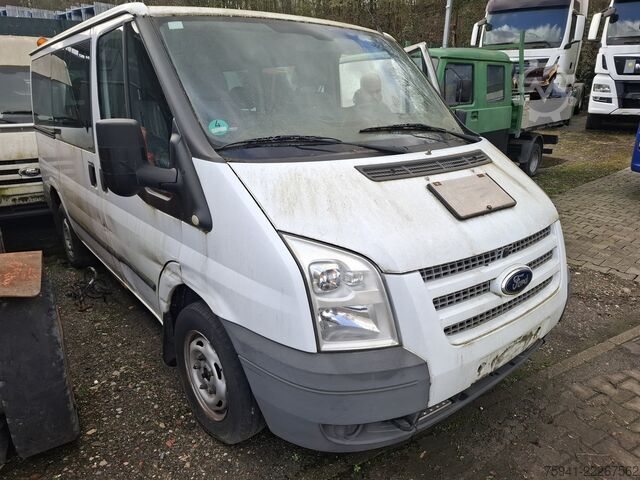 Furgão de painéis Ford transit 