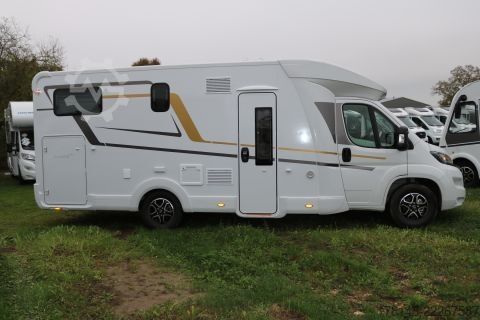 Daļēji integrēta kemperis Eura Mobil Profila T 720 EB