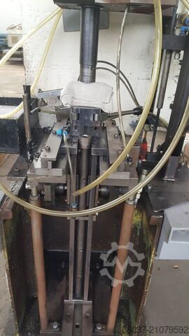 Press hidrolik VEB Wema Zeulenroda PYE 10 S1