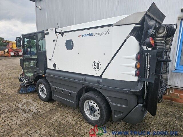Barredora de calzadas Schmidt Swingo 200+ 3Besensystem HDReiniger Laubschlauch