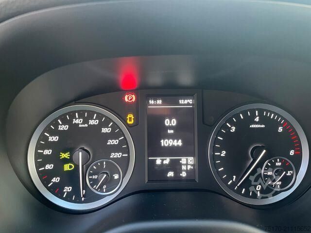 Mikroautobusas Mercedes-Benz Vito 116 CDI Tourer 2xKlima Kamera LED