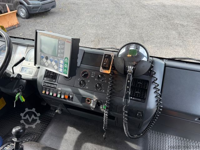 Spezial-LKW MAN MAN LE 15.280 METZ DLK 23-12 L32 CAN Drehleiter