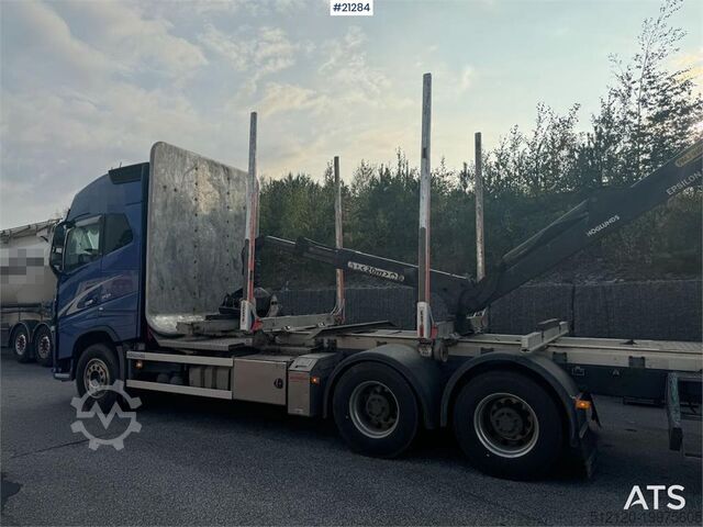Kokmateriālu transportieris Volvo Fh750 6x4 Log Truck w/ 2019 Epsilon M12L Crane