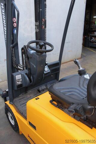 รถยก Jungheinrich EFG 113 310 ZZ