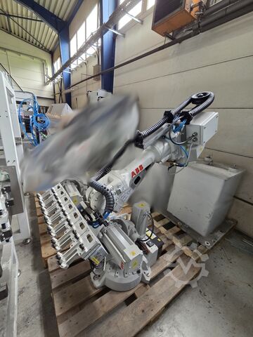 روبوت صناعي ABB IRB 2600