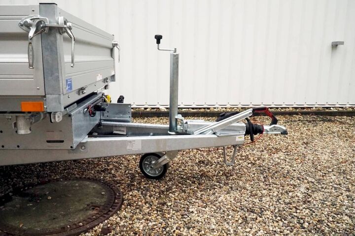 Basculantă cu 3 fețe Humbaur HTK 2700.27 I E-PUMPE 267X150X35CM 2700KG