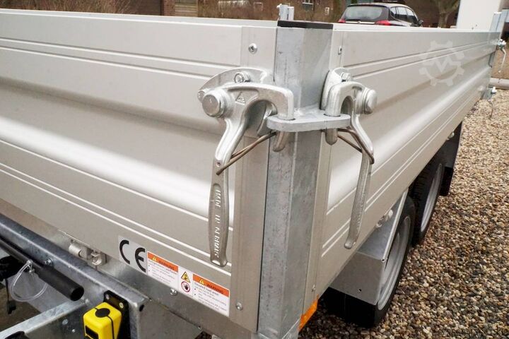 Basculantă cu 3 fețe Humbaur HTK 2700.27 I E-PUMPE 267X150X35CM 2700KG