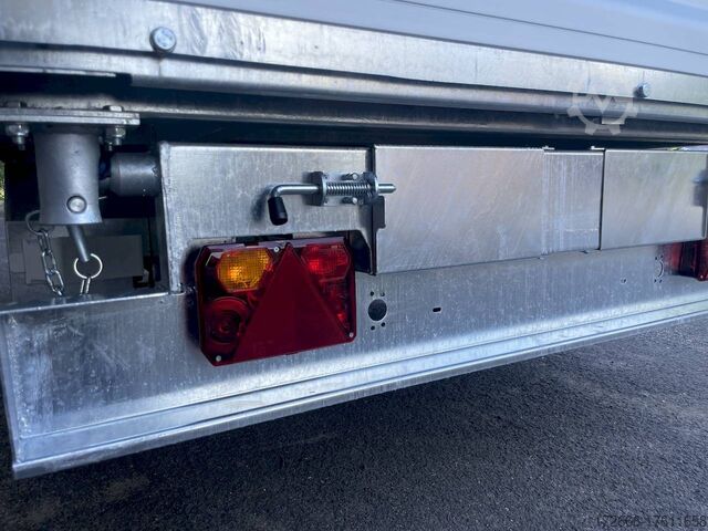 Volquete de 3 lados  VARIANT 3017 TB K 320X168X35CM 3000KG
